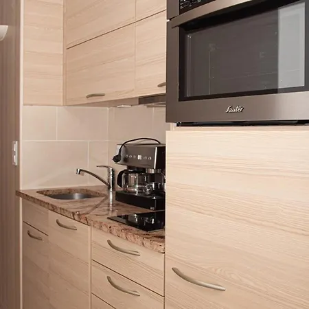 4 Pers Au Lavandou, Climatise - Fr-1-803-57 شقة *