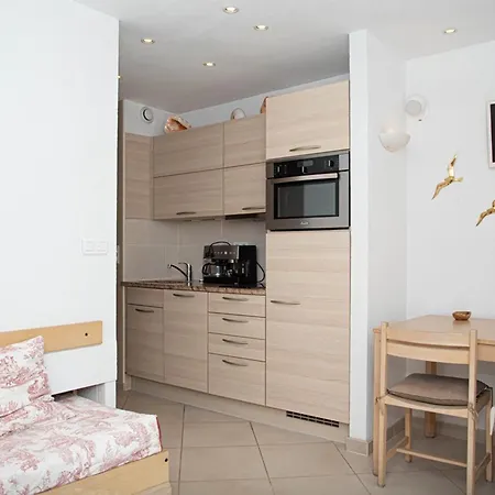 4 Pers Au Lavandou, Climatise - Fr-1-803-57 شقة لو لا فاندو